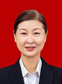 如何通过战术板改善篮球比赛中的防守策略_1